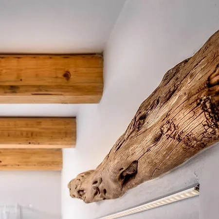 Ios Resort ホテル 2*