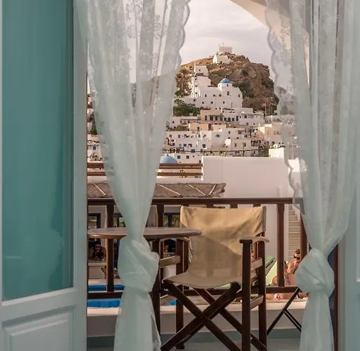 Ios Resort 호텔 2*